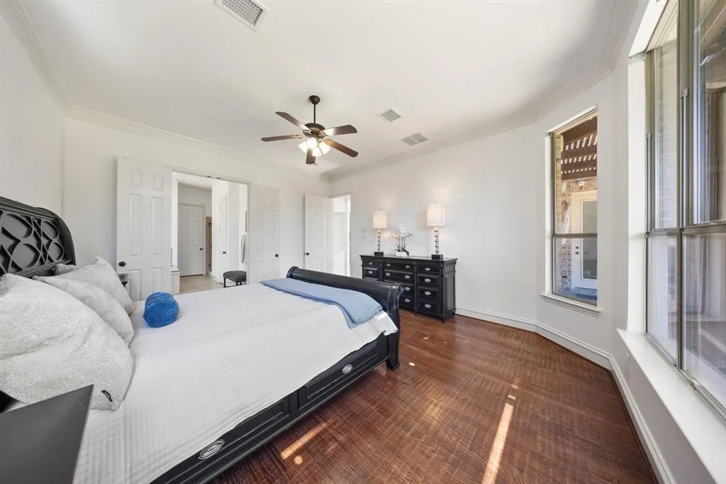 5731 Noble Oak Lane