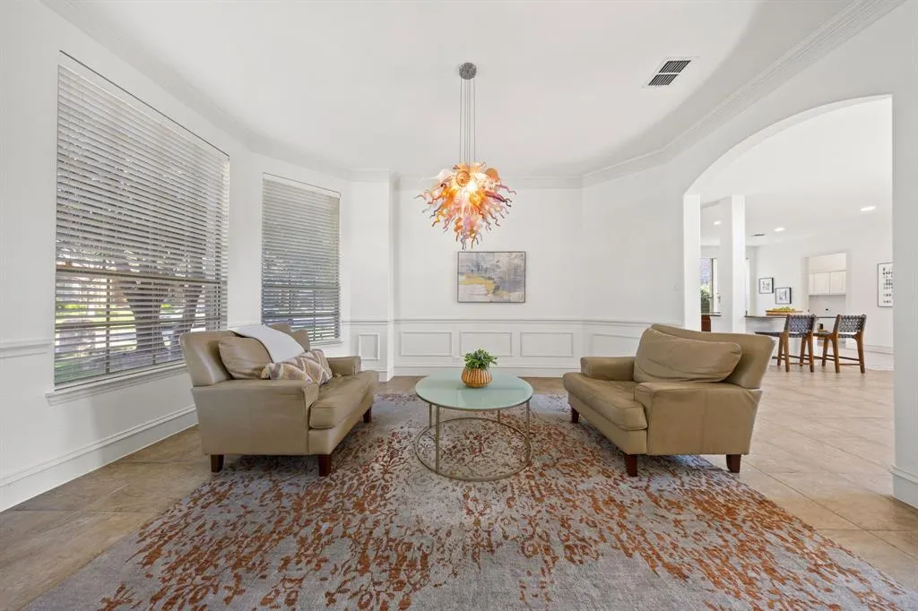 5731 Noble Oak Lane