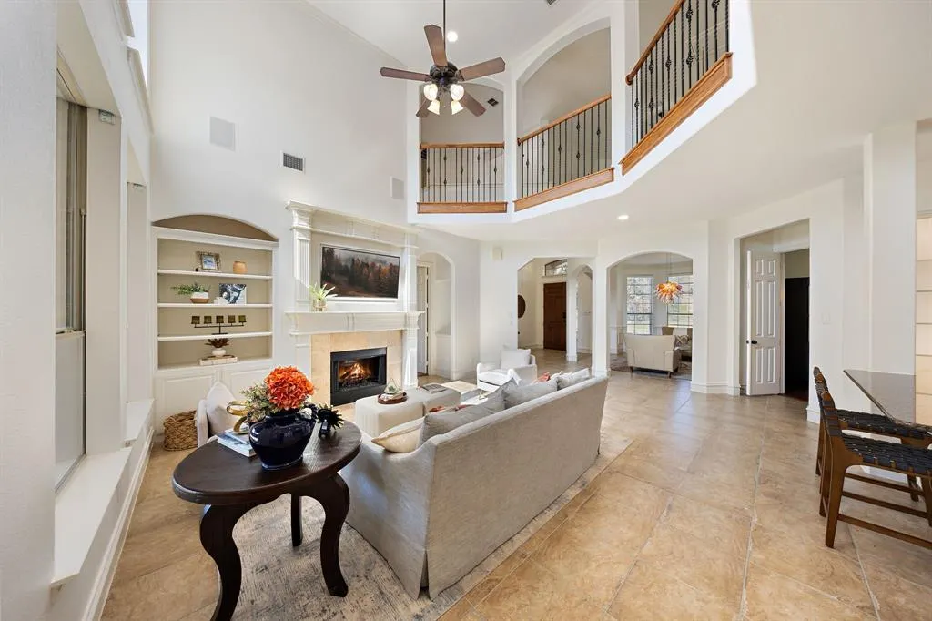 5731 Noble Oak Lane