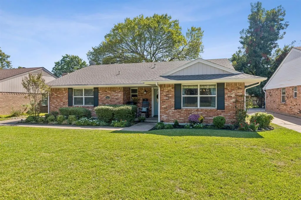 10622 MAPLERIDGE Drive