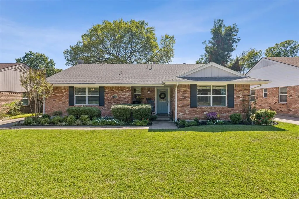 10622 MAPLERIDGE Drive