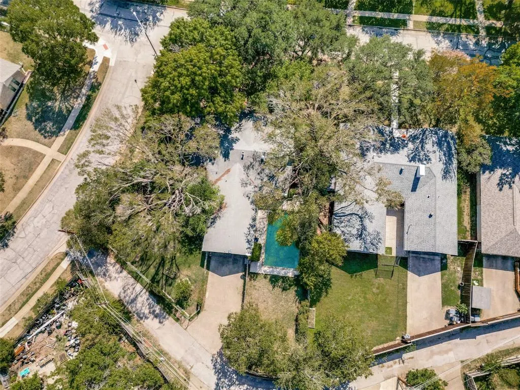 12515 Cedar Bend Drive