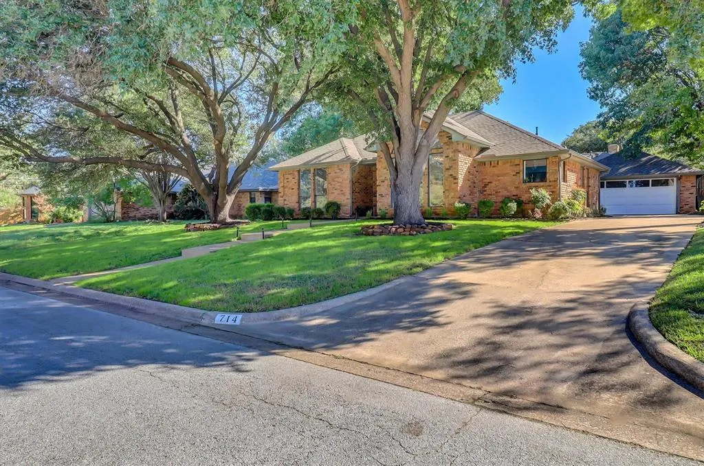 714 Highview Lane