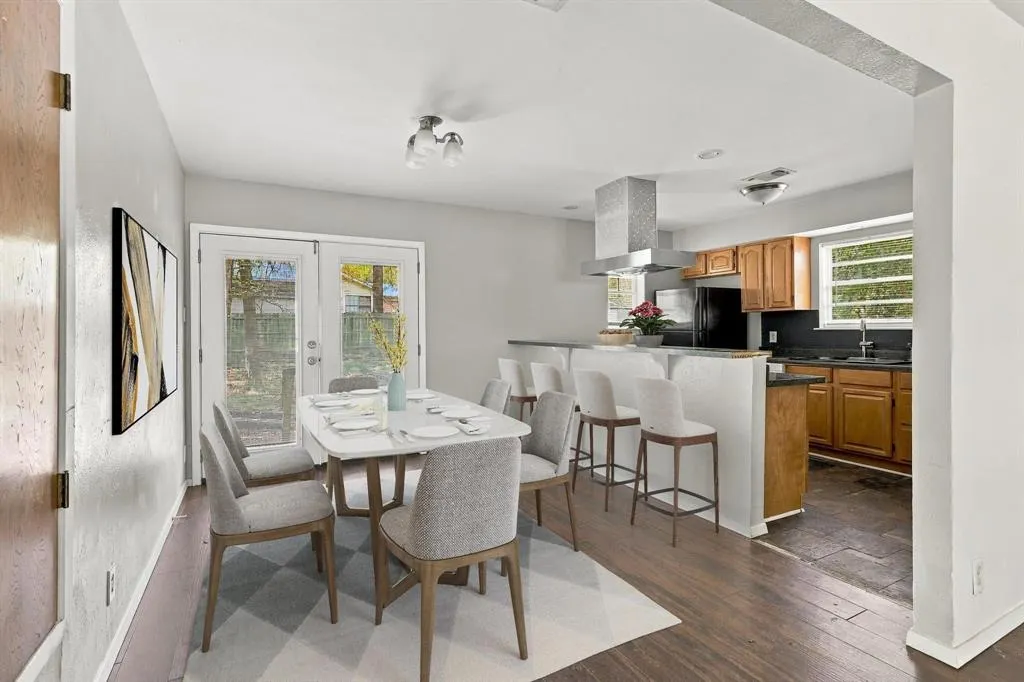 499 Sequoia Drive
