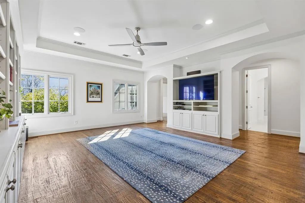 6416 Orchid Lane
