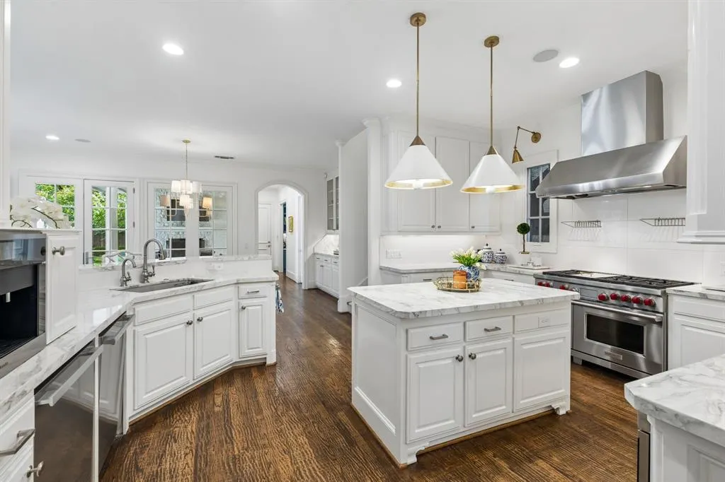 6416 Orchid Lane