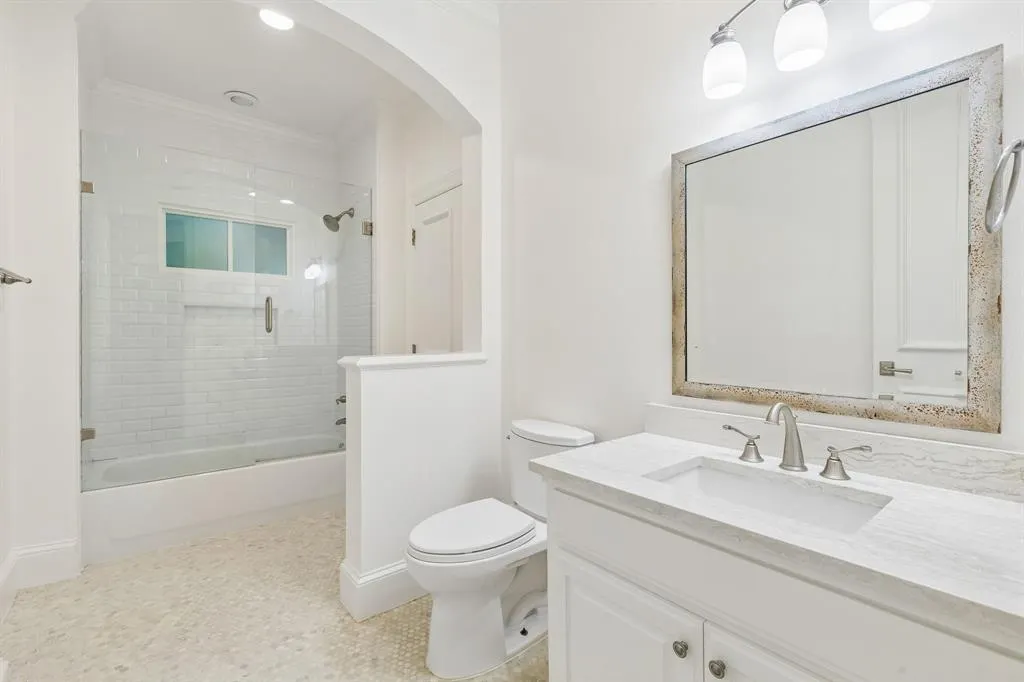 6416 Orchid Lane