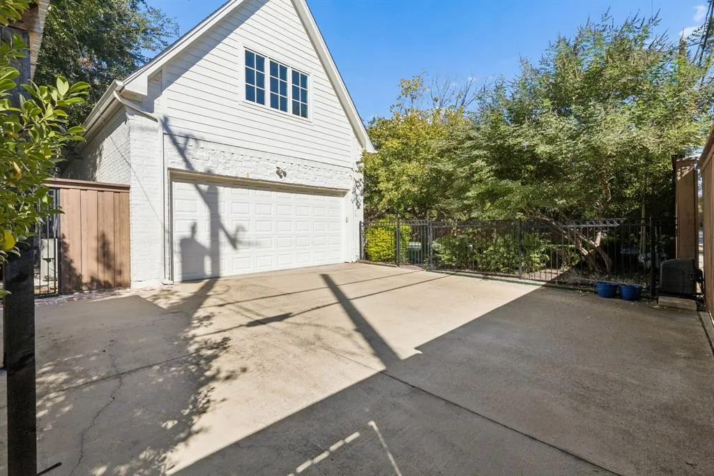 6416 Orchid Lane