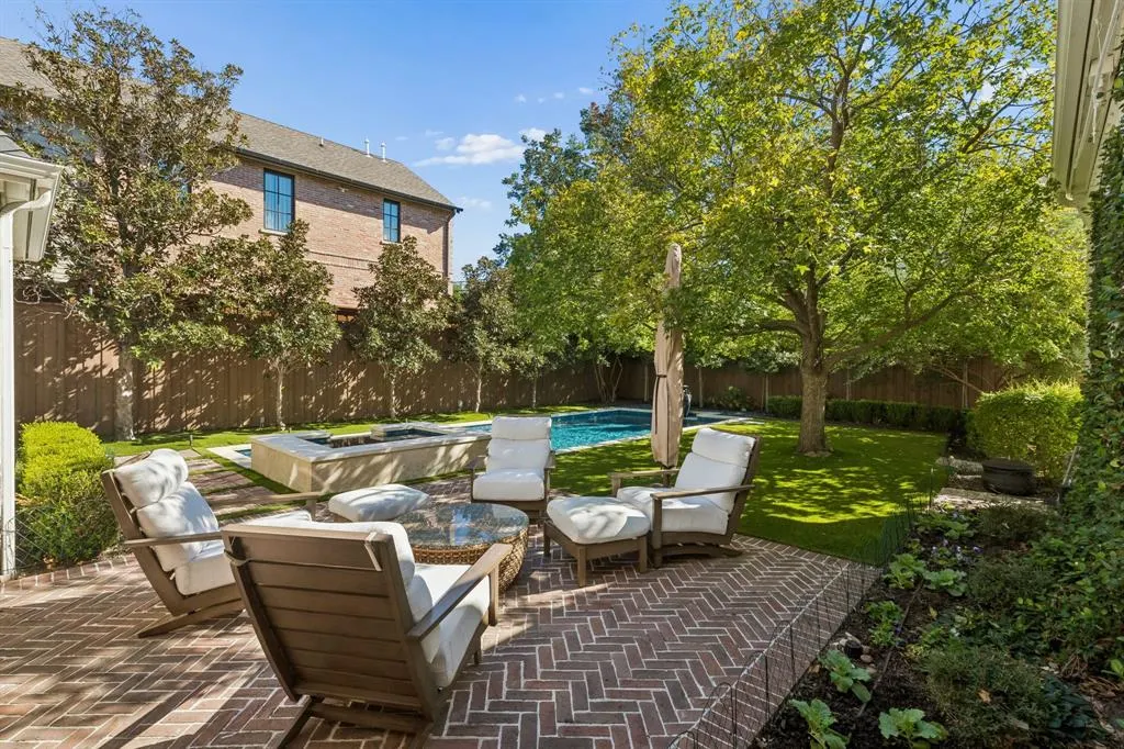 6416 Orchid Lane