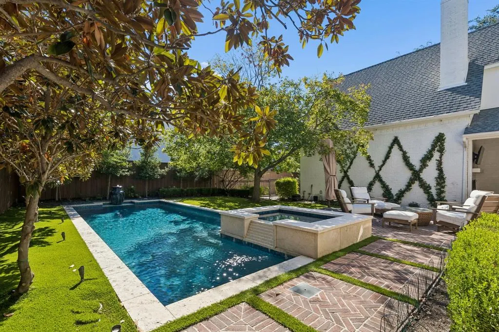 6416 Orchid Lane