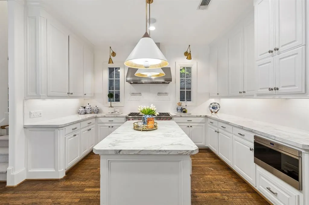 6416 Orchid Lane