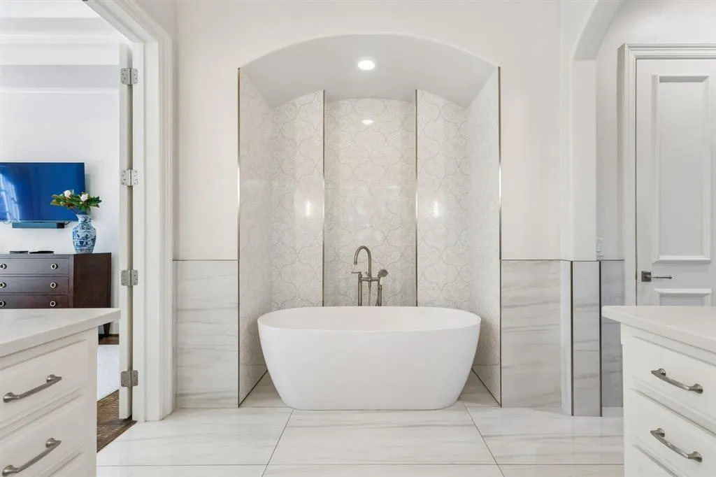 6416 Orchid Lane