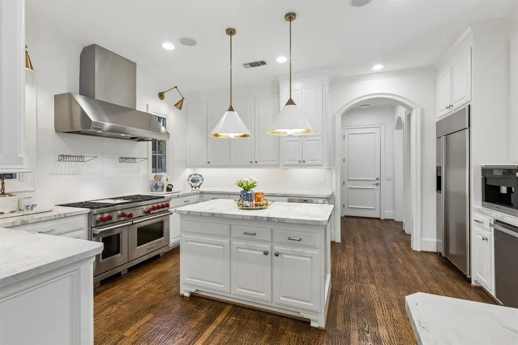 6416 Orchid Lane