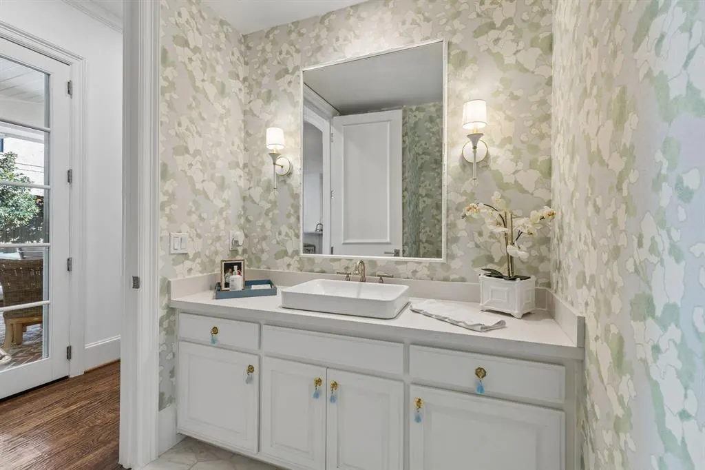 6416 Orchid Lane