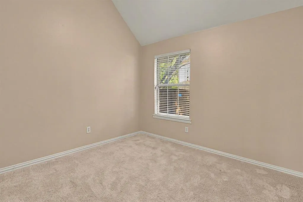 401 Stonebridge Circle