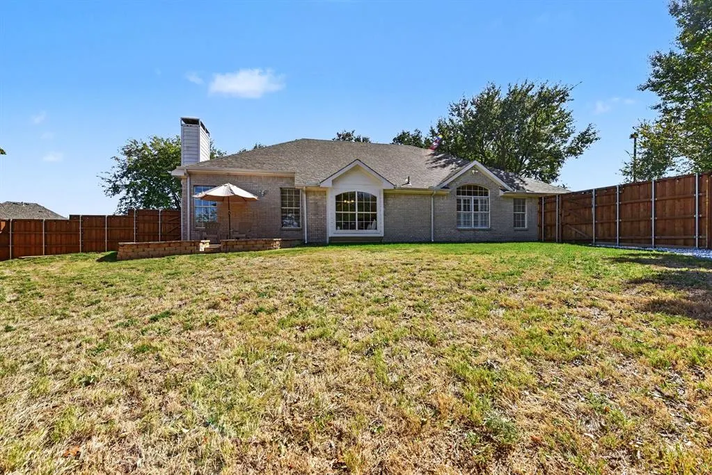 401 Stonebridge Circle