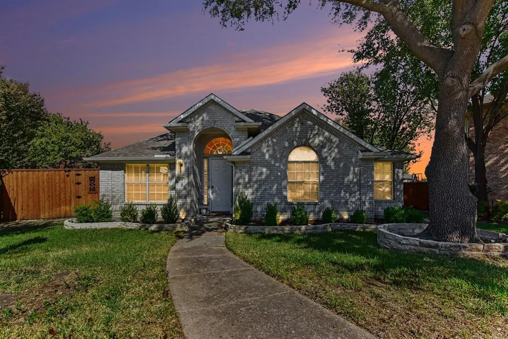 401 Stonebridge Circle