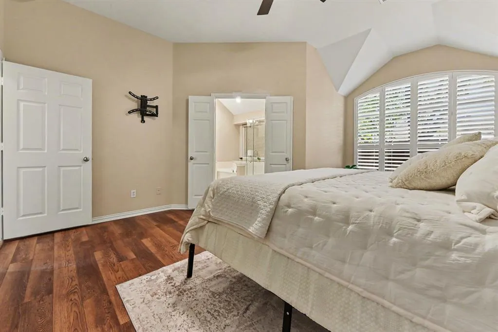 401 Stonebridge Circle