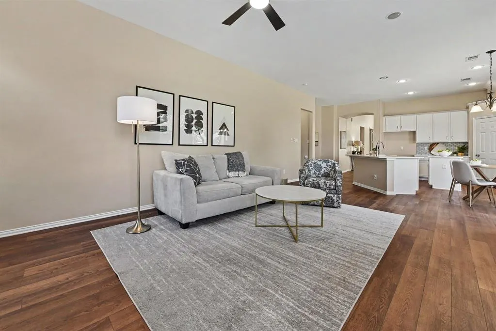401 Stonebridge Circle