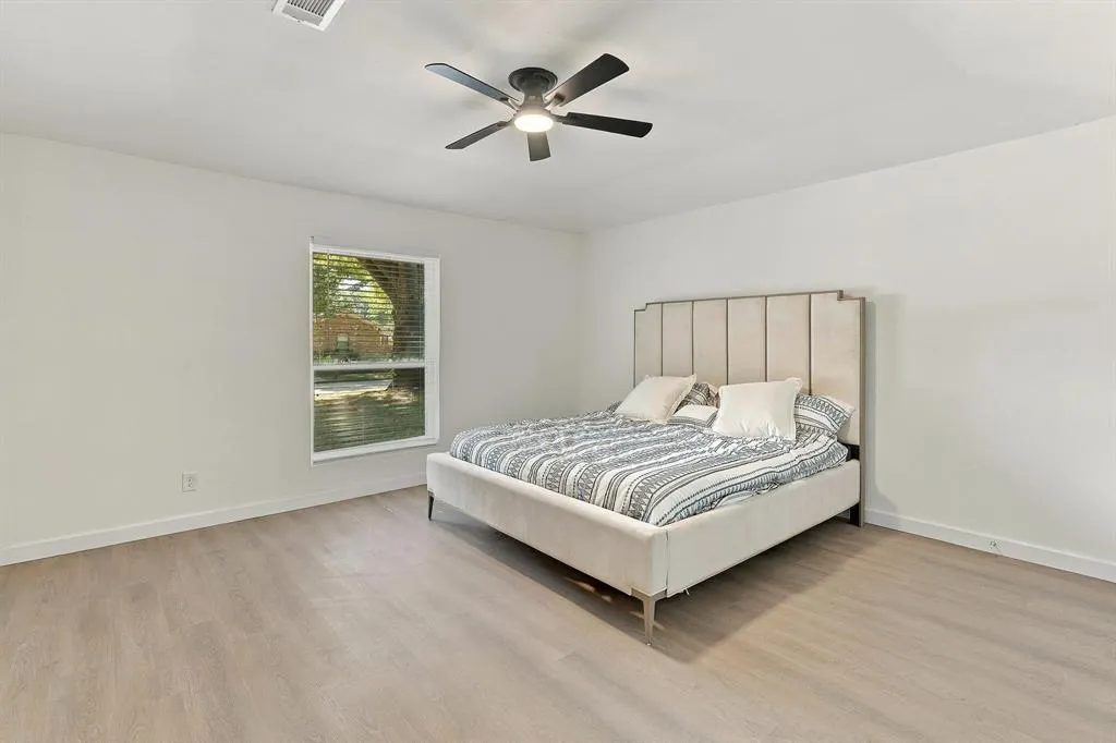 2118 Redondo Drive