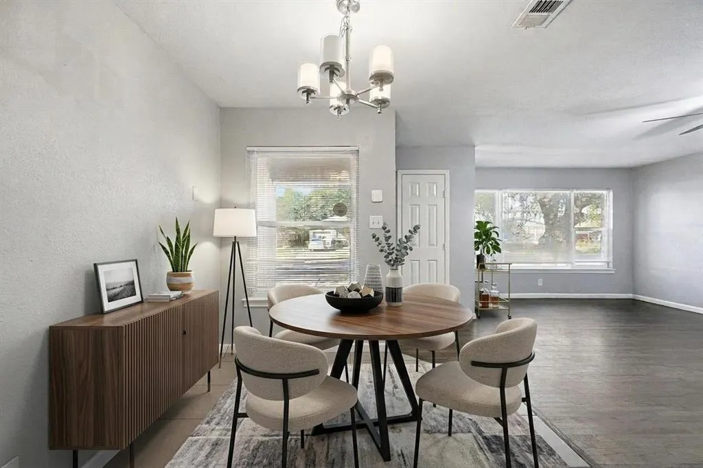 2502 Costa Mesa Drive