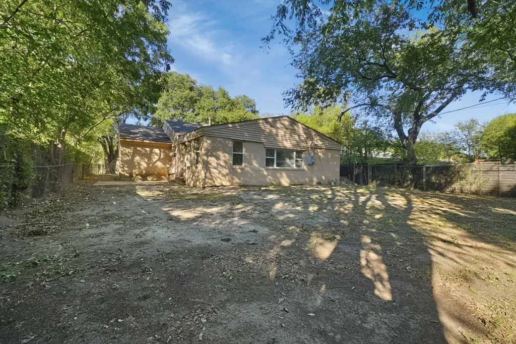 2502 Costa Mesa Drive