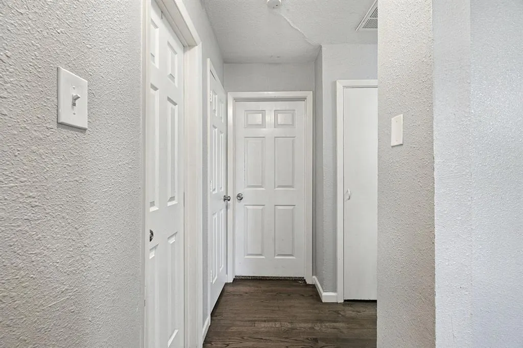 2502 Costa Mesa Drive