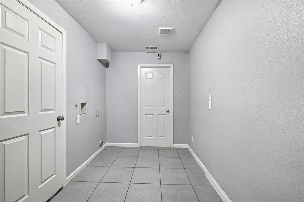 2502 Costa Mesa Drive
