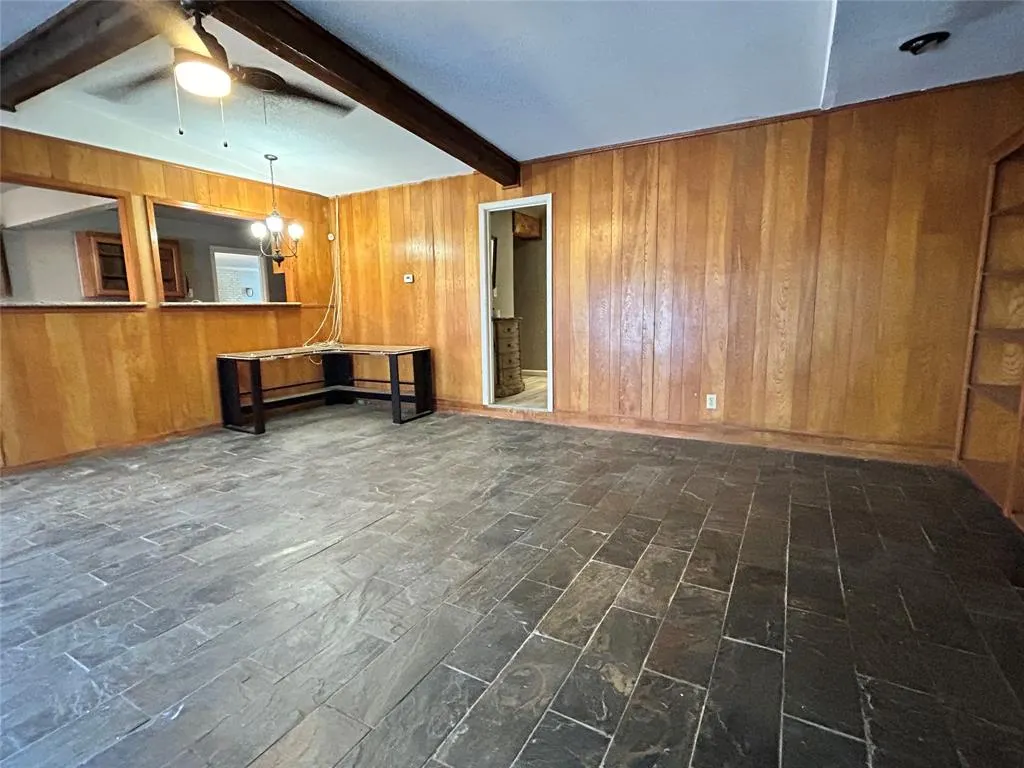 8407 Honeysuckle Lane