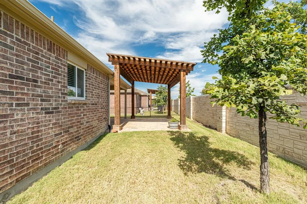 9116 Water Willow Way