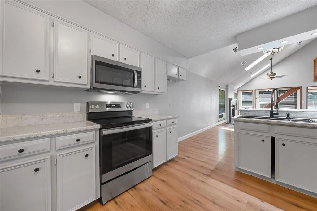 222 Gwendola Drive