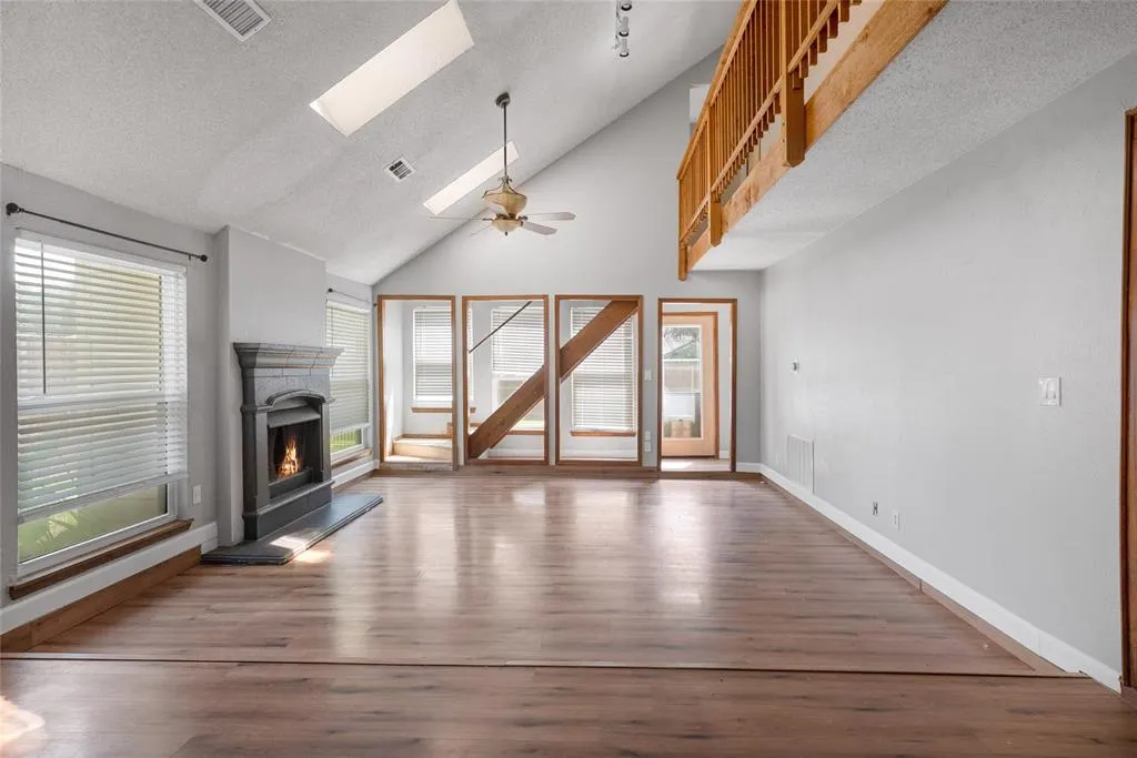 222 Gwendola Drive