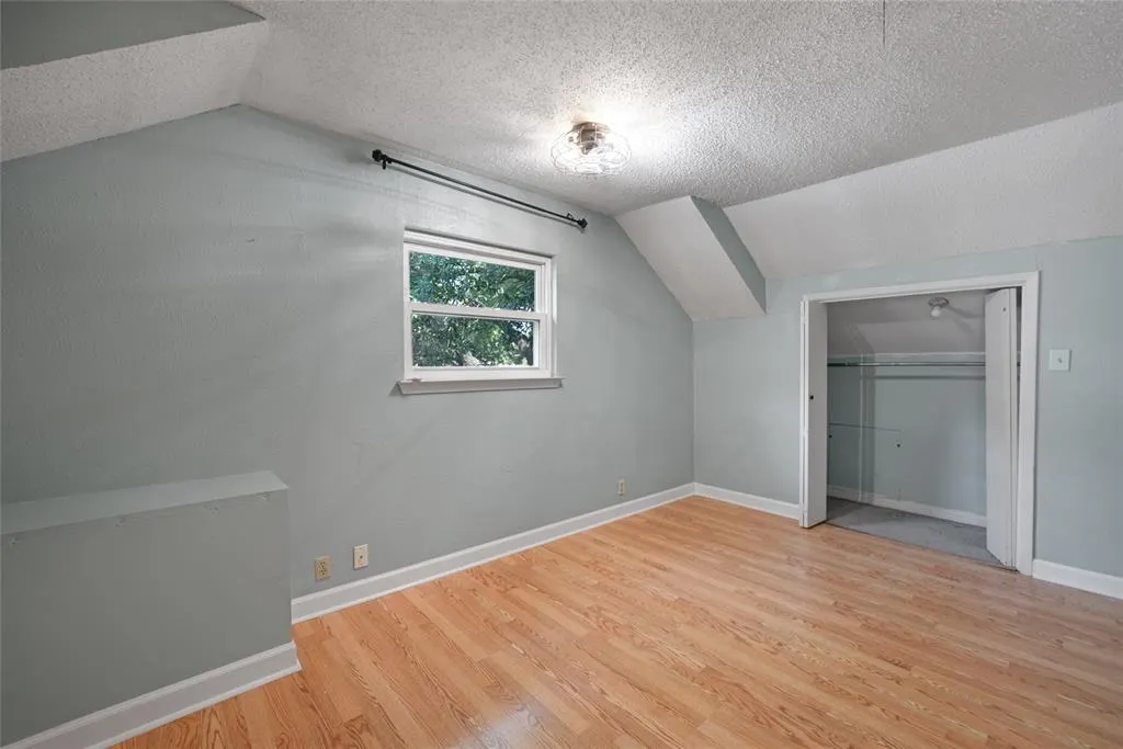 222 Gwendola Drive