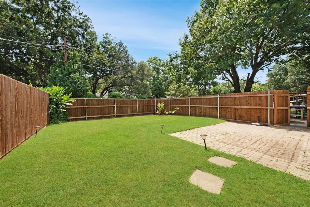 222 Gwendola Drive