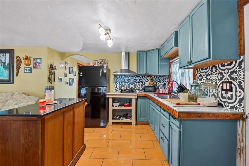 128 Butler Trail