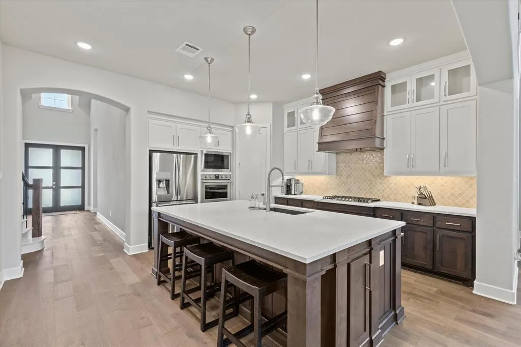 2260 Rainforest Drive