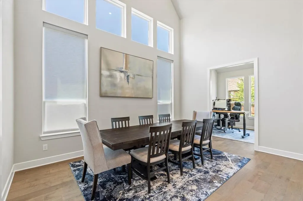 2260 Rainforest Drive