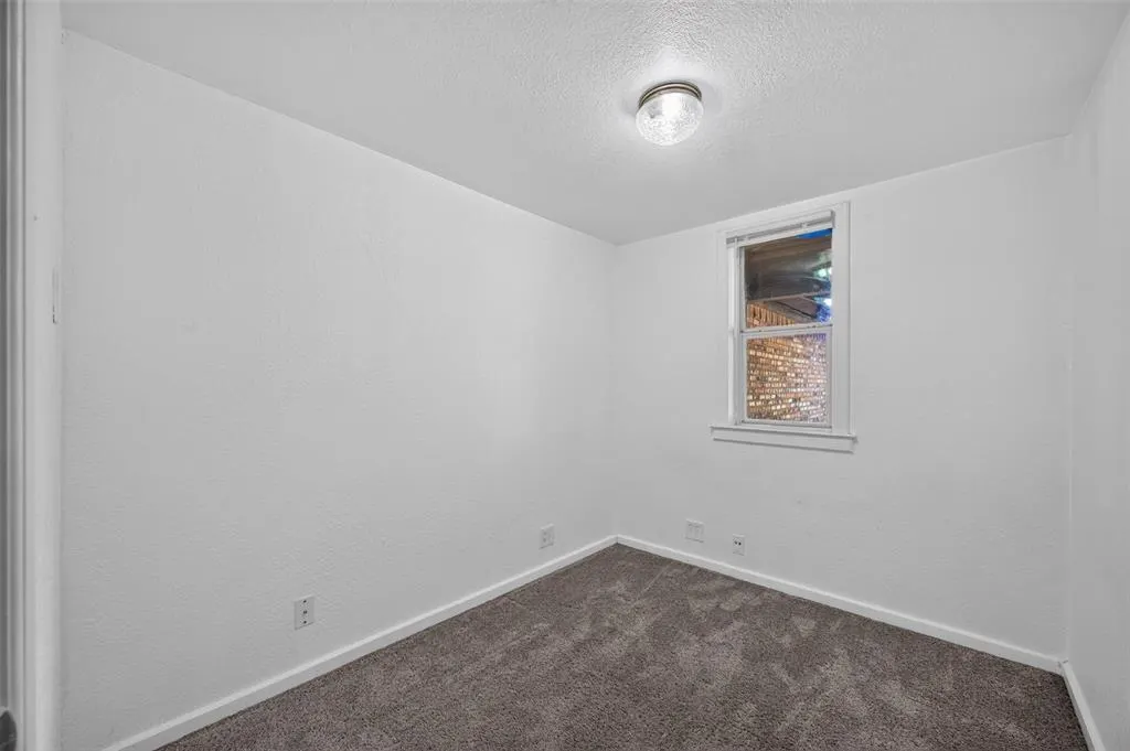 113 Dove Avenue
