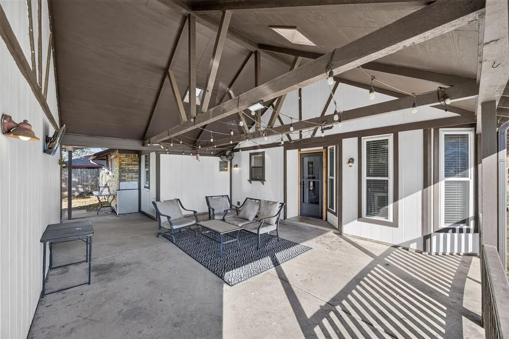 113 Dove Avenue