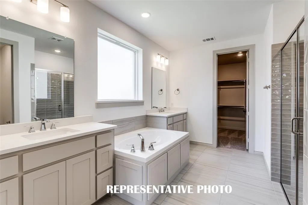 1405 Mistflower Lane