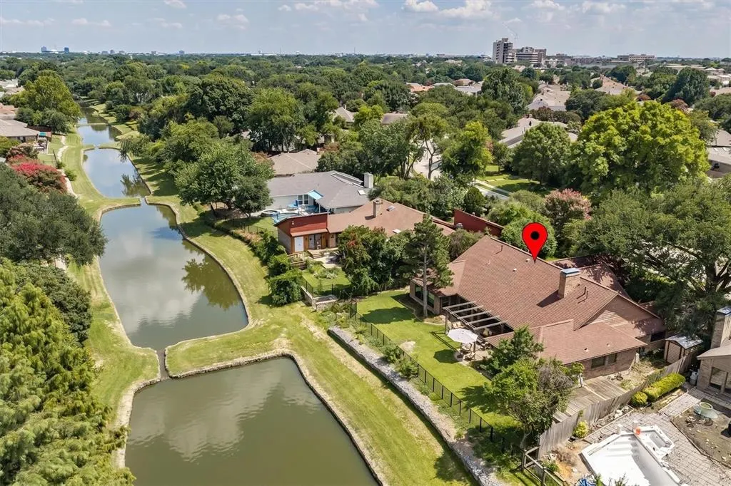 2428 Trellis Lane