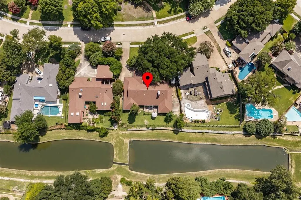 2428 Trellis Lane
