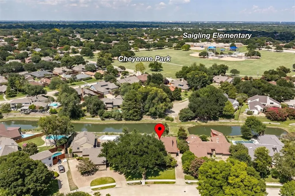 2428 Trellis Lane
