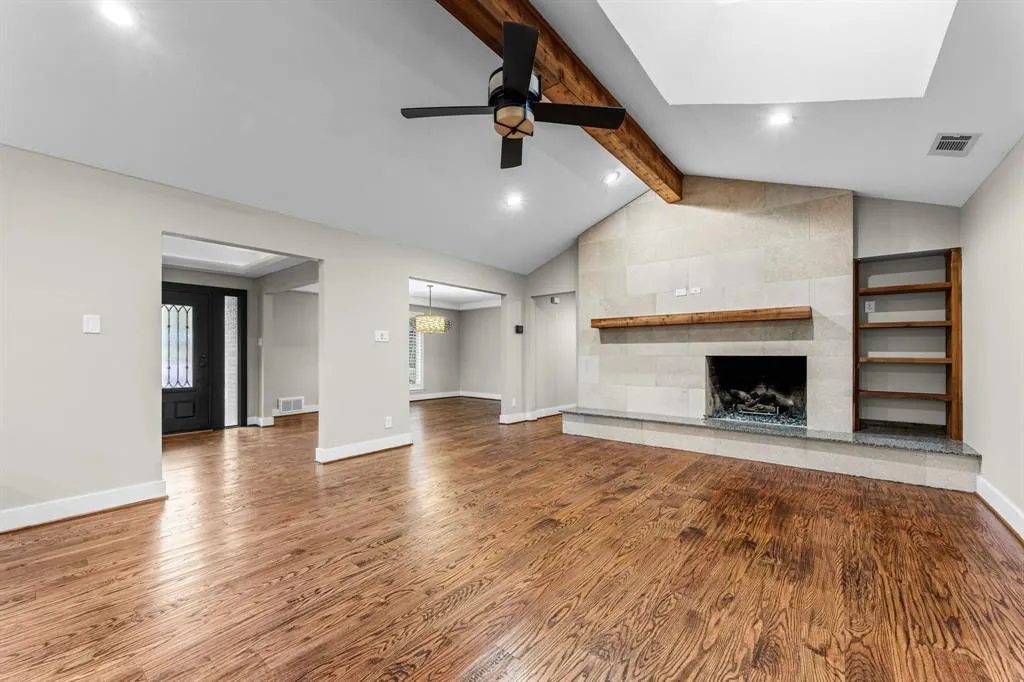 9656 Ravensway Drive