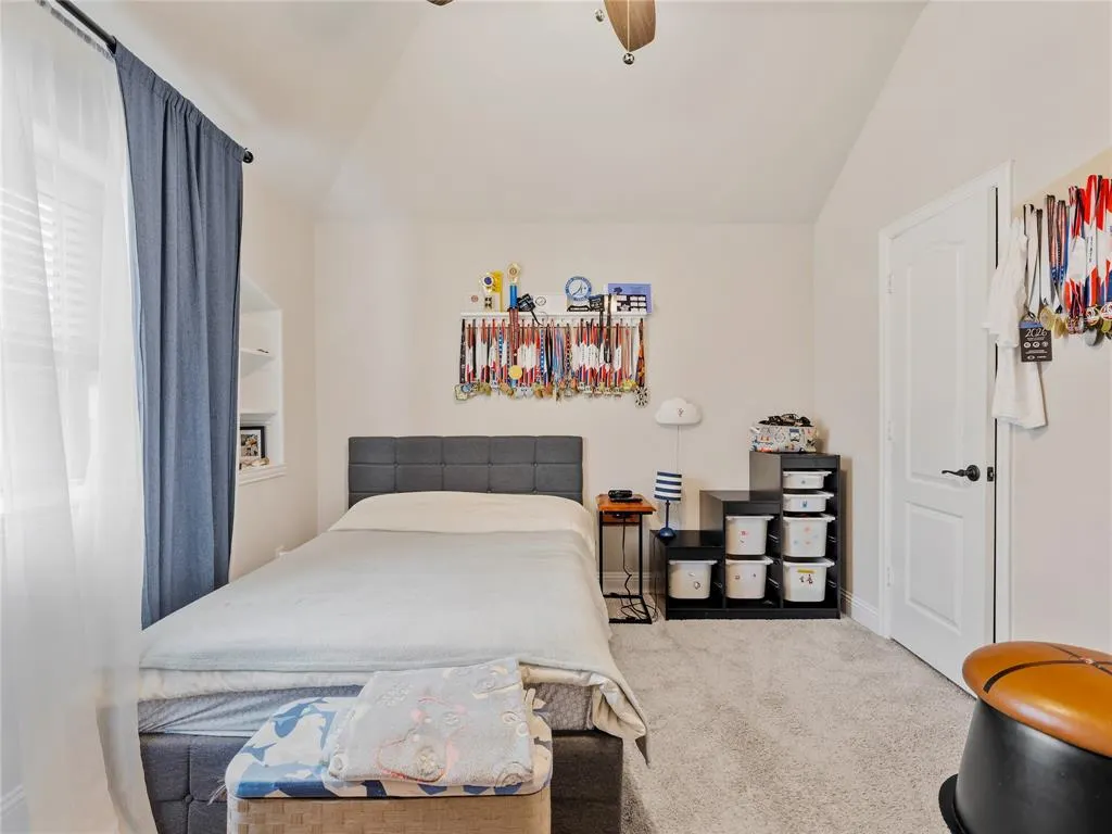 1413 Saddle Ridge Drive