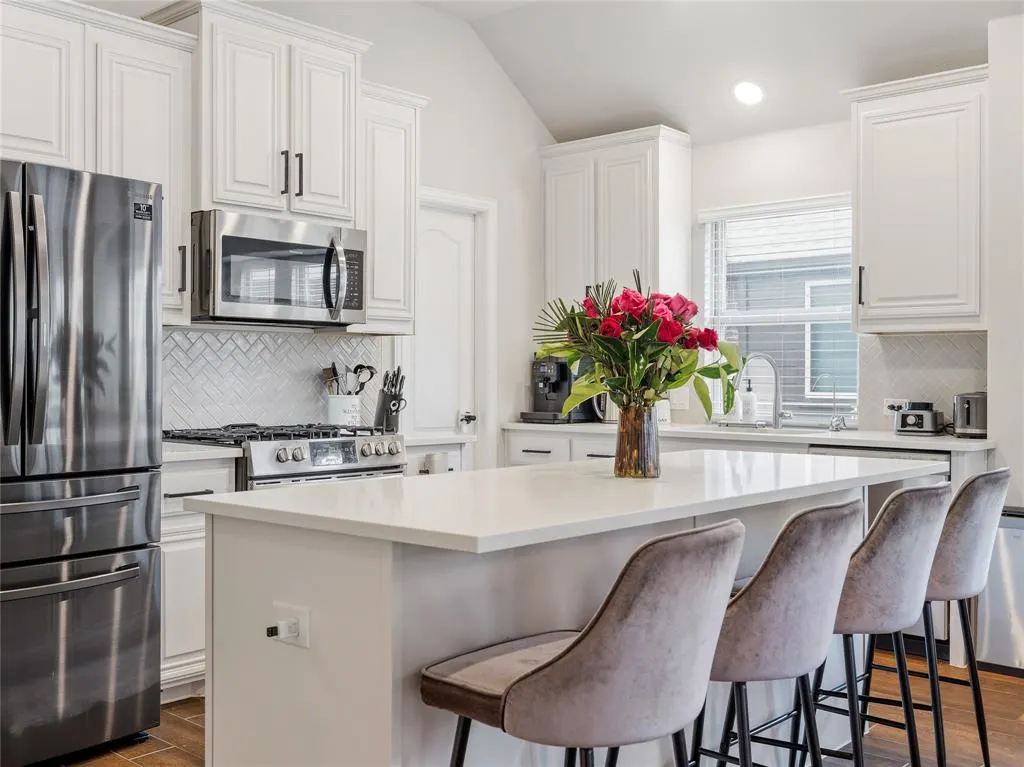 1413 Saddle Ridge Drive
