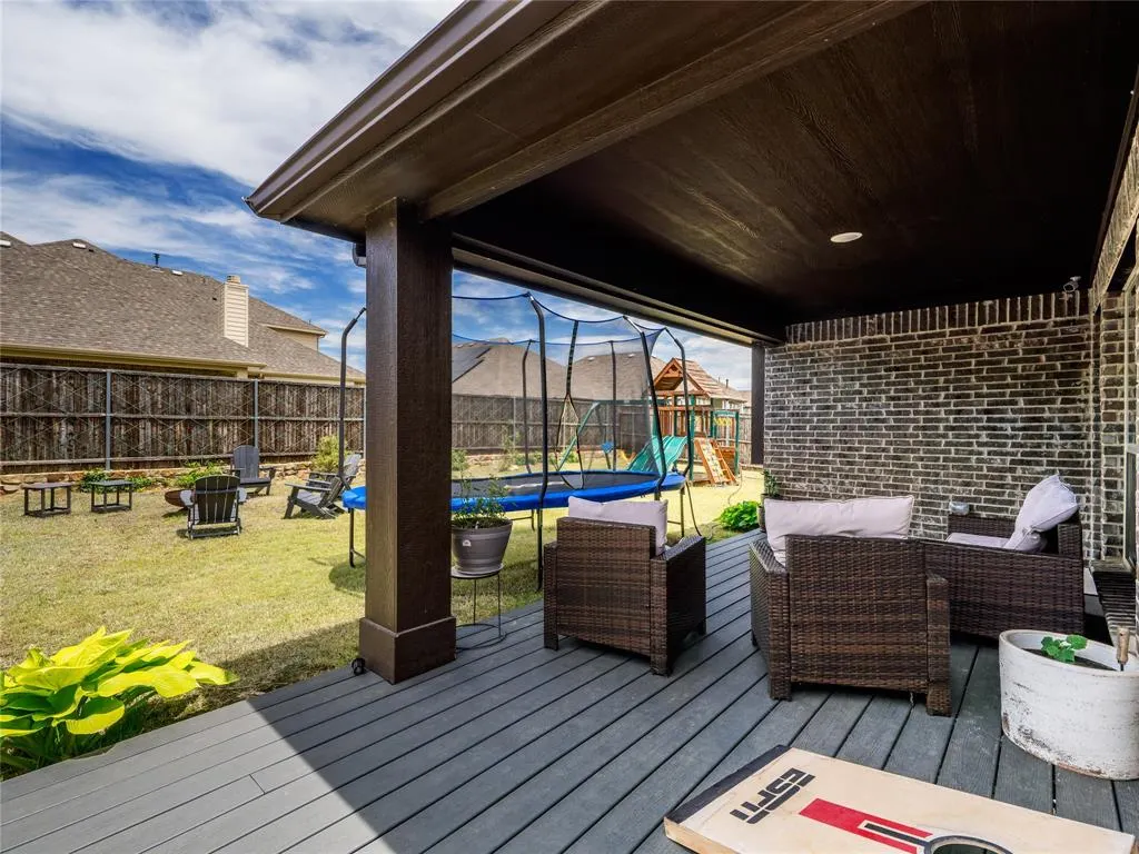 1413 Saddle Ridge Drive