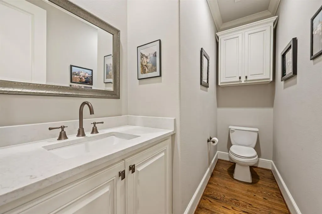 2720 Calder Court