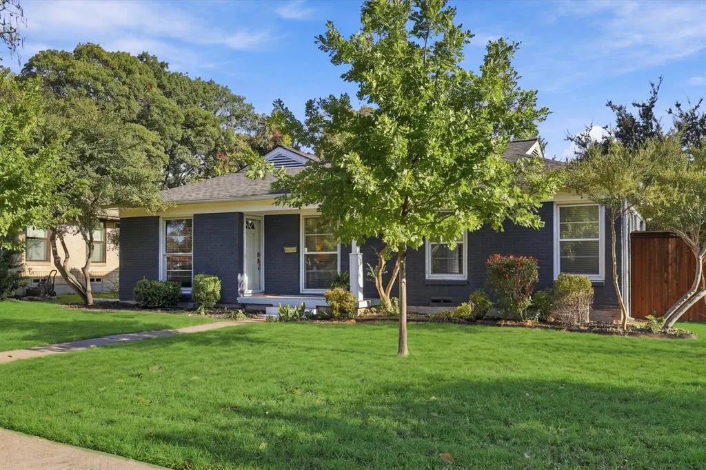 346 Classen Drive