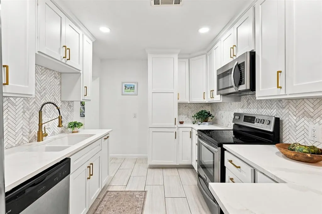 346 Classen Drive